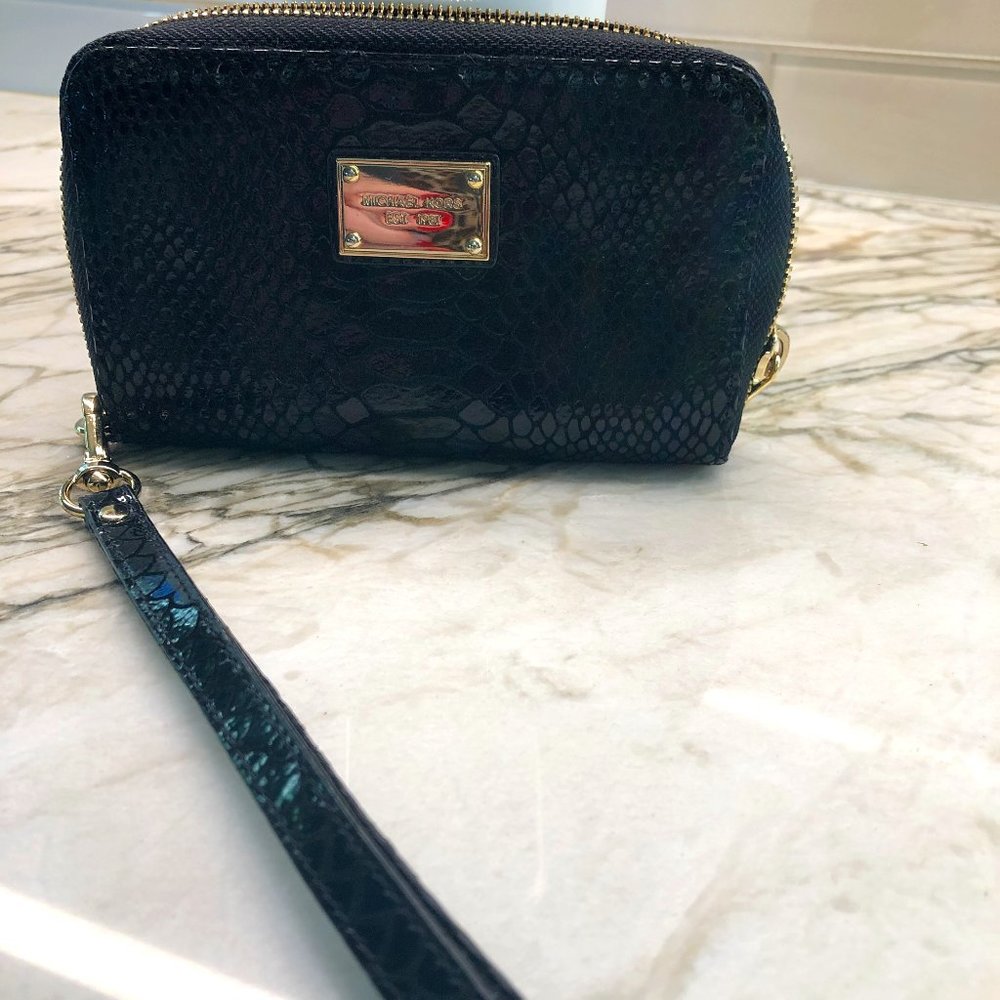 Michael Kors Black Snakeskin Wristlet